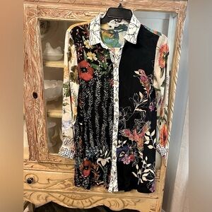 John Mark Multicolor Floral Long Sleeve Tunic